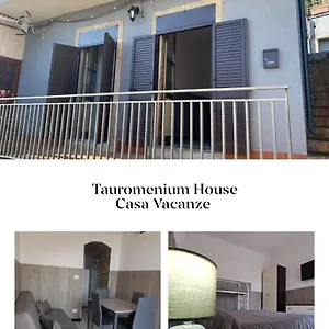 Tauromenium House Appartamento